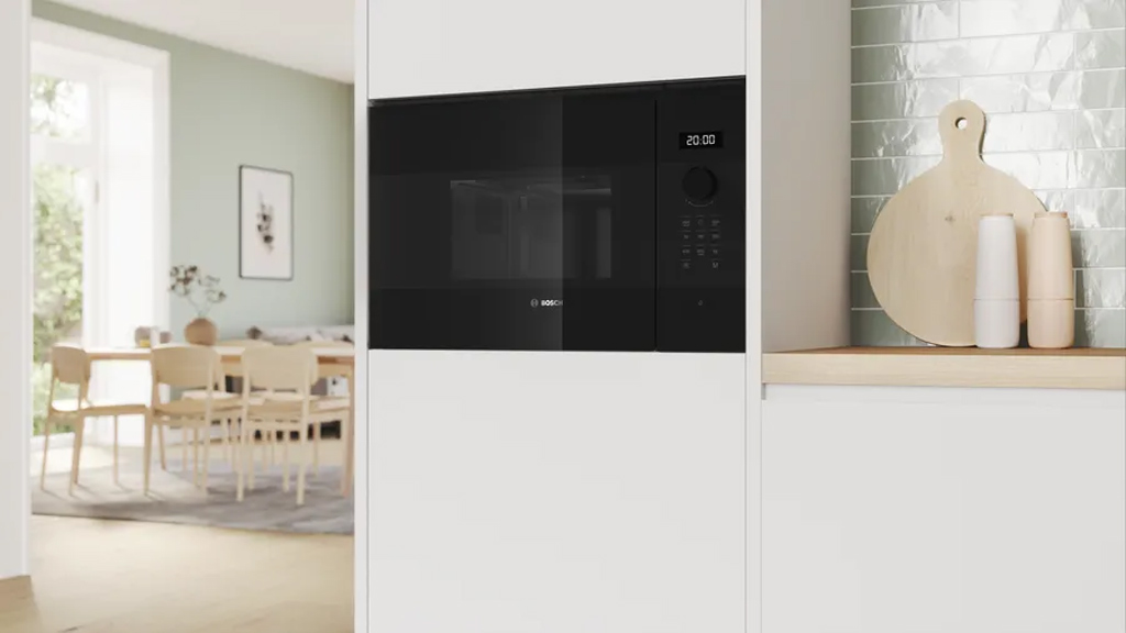 Lò vi sóng BFL524MB2